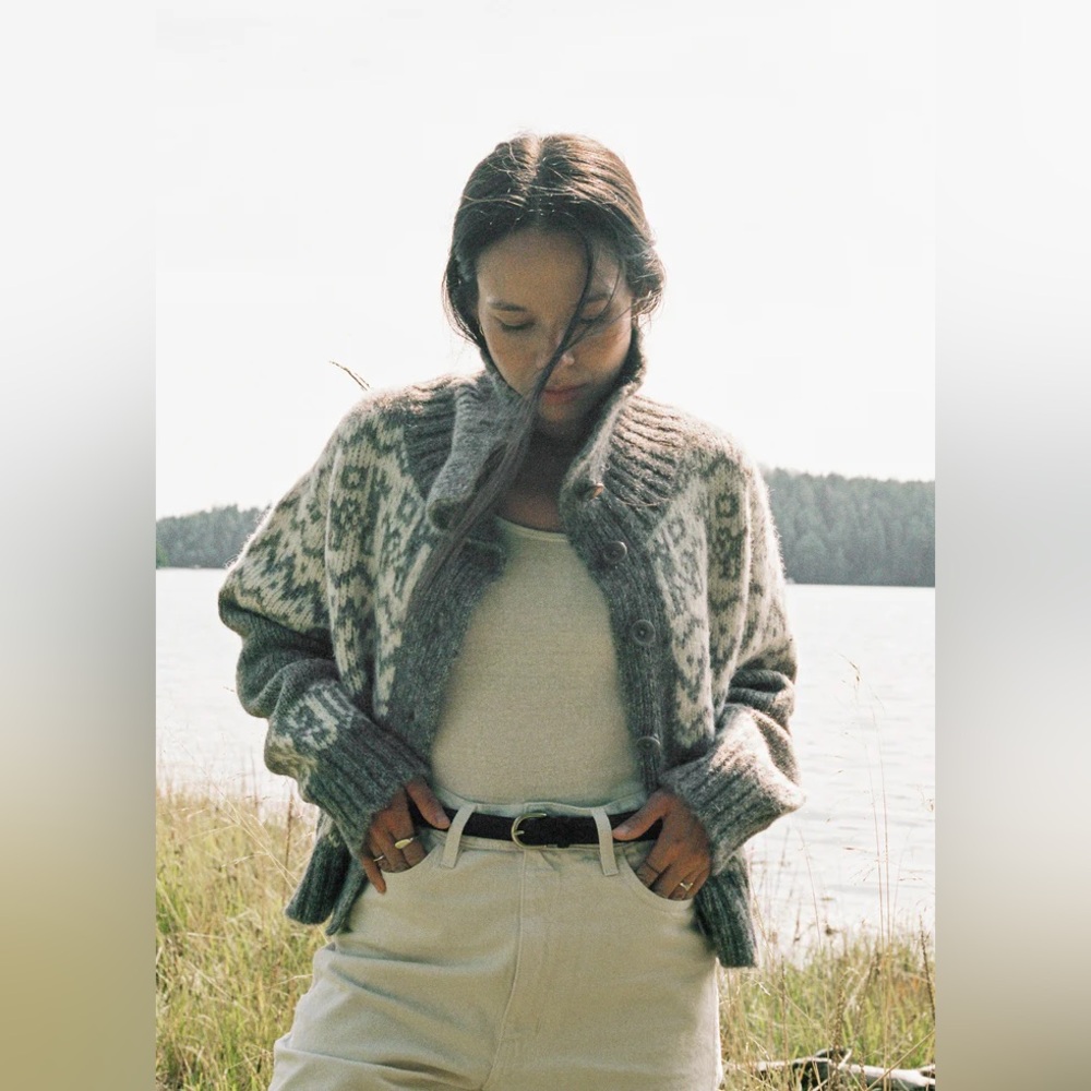 TRADE Ozma of California Cabin Cardi, Eco-Cloud Alpaca Cotton, Shrub - Picture 3 of 15